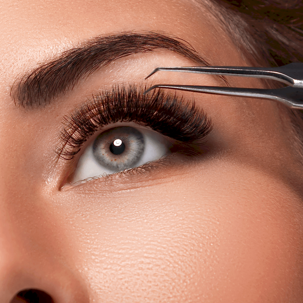 Bridal eyelash extensions in Trussville, AL